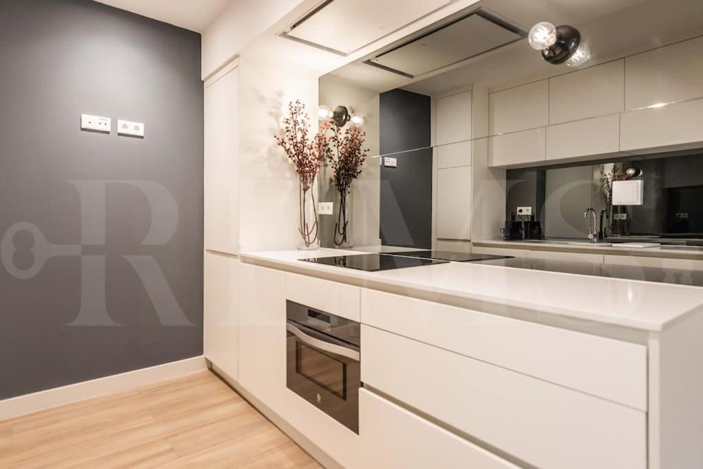 Penthouse Suite With Rooftop In The Heart Of Malaga By Rems Exteriér fotografie